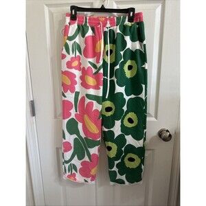 Unique look,Size L. Vibrant Artsy Boho, Wearable Art Floral Cropped Pant